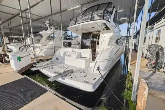 Thumbnail von Cruisers Yachts 447 Sport Sedan