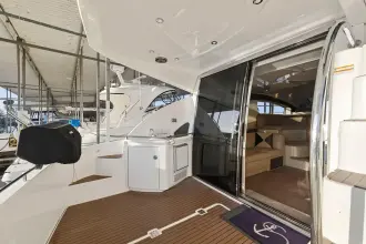 Thumbnail von Cruisers Yachts 447 Sport Sedan