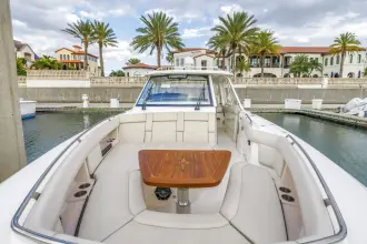 Thumbnail von Boston Whaler 380 Realm