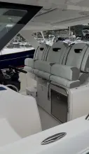 Thumbnail von Tiara Yachts 34 LS