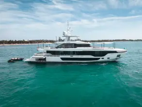 Thumbnail von Azimut 36M Trideck