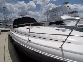 Thumbnail von Sea Ray 410 Express Cruiser