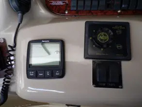 Thumbnail von Sea Ray 410 Express Cruiser