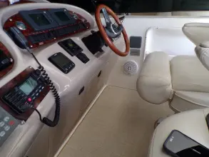 Thumbnail von Sea Ray 410 Express Cruiser