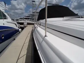 Thumbnail von Sea Ray 410 Express Cruiser