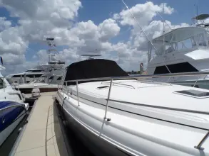Thumbnail von Sea Ray 410 Express Cruiser