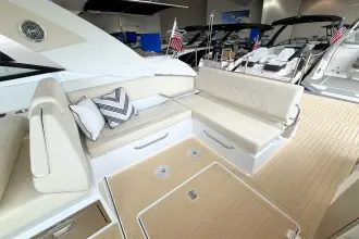 Thumbnail von Cruisers Yachts 34 GLS