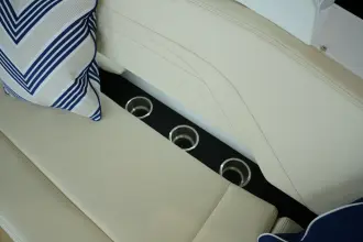Thumbnail von Cruisers Yachts 34 GLS