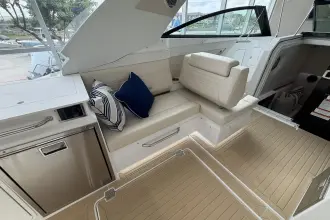 Thumbnail von Cruisers Yachts 34 GLS