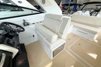 Thumbnail von Cruisers Yachts 34 GLS