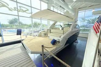 Thumbnail von Cruisers Yachts 34 GLS