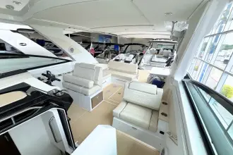 Thumbnail von Cruisers Yachts 34 GLS