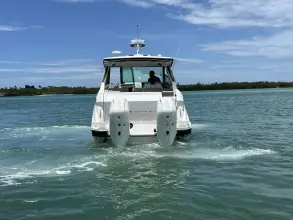 Thumbnail von Sea Ray 320 Sundancer Outboard