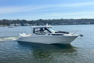 Thumbnail von Boston Whaler 325 Conquest