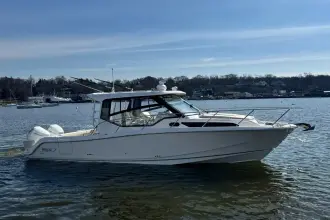 Thumbnail von Boston Whaler 325 Conquest