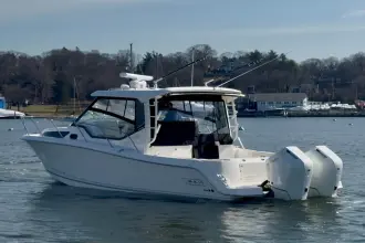 Thumbnail von Boston Whaler 325 Conquest