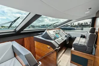 Thumbnail von Azimut 85