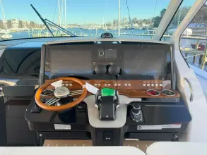 Thumbnail von Tiara Yachts 43LS