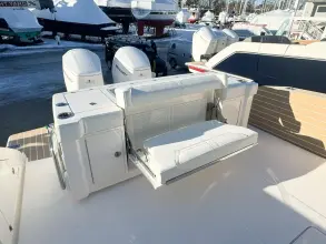 Thumbnail von Tiara Yachts 43LS