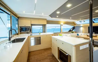 Thumbnail von Aquila 54 Yacht