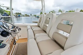 Thumbnail von Boston Whaler Powerplay 350