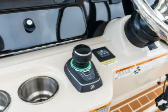 Thumbnail von Boston Whaler Powerplay 350