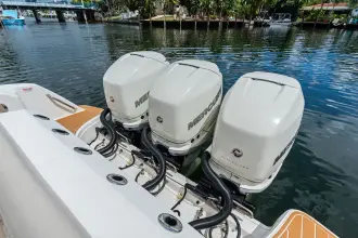 Thumbnail von Boston Whaler Powerplay 350