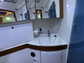 Thumbnail von Beneteau Oceanis 43 ASTRAEA