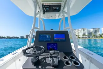 Thumbnail von Yellowfin 29 Offshore