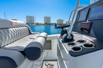 Thumbnail von Yellowfin 29 Offshore