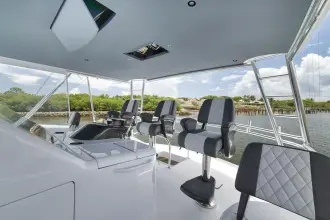 Thumbnail von Viking 72 Convertible LADY SURFBUM