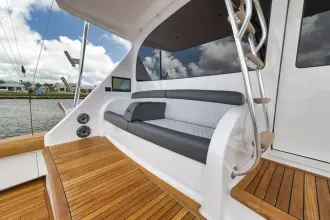 Thumbnail von Viking 72 Convertible LADY SURFBUM