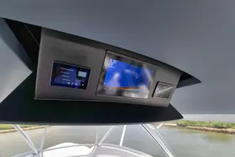 Thumbnail von Viking 72 Convertible LADY SURFBUM