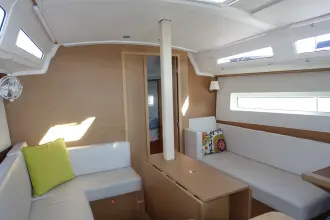 Thumbnail von Jeanneau Sun Odyssey 380 SEFARINA