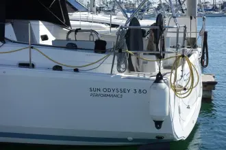 Thumbnail von Jeanneau Sun Odyssey 380 SEFARINA