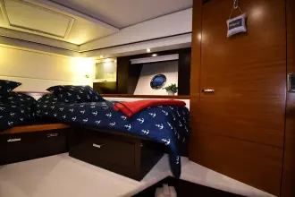 Thumbnail von Tiara Yachts 50 Coupe