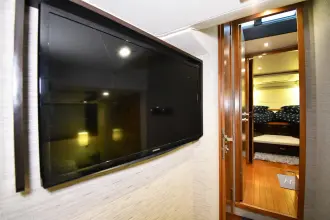 Thumbnail von Tiara Yachts 50 Coupe