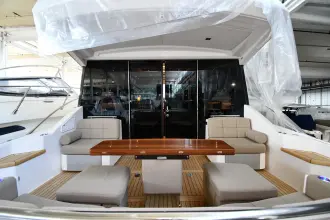 Thumbnail von Tiara Yachts 50 Coupe