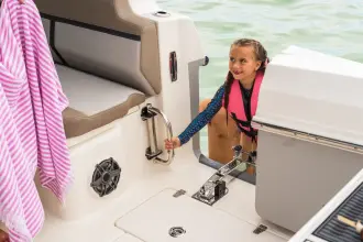 Thumbnail von Boston Whaler 330 Vantage