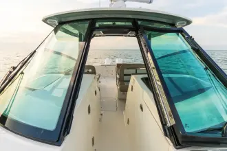 Thumbnail von Boston Whaler 330 Vantage