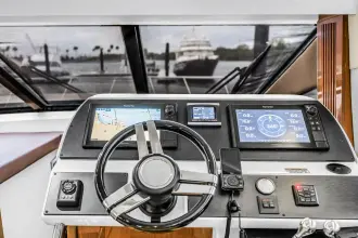 Thumbnail von Sea Ray 510 FLY