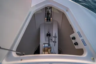 Thumbnail von Tiara Yachts 38 LS