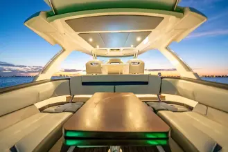 Thumbnail von Tiara Yachts 38 LS