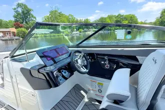 Thumbnail von Sea Ray SLX 260