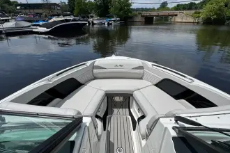 Thumbnail von Sea Ray SLX 260
