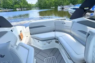 Thumbnail von Sea Ray SLX 260