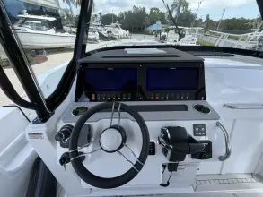Thumbnail von Cruisers Yachts 38 VTR