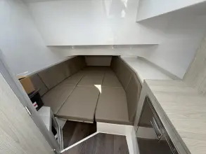 Thumbnail von Cruisers Yachts 38 VTR
