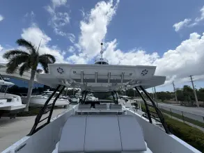 Thumbnail von Cruisers Yachts 38 VTR
