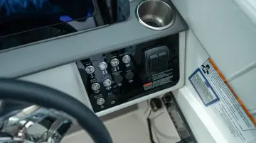 Thumbnail von Sea Ray 320 Sundancer Outboard